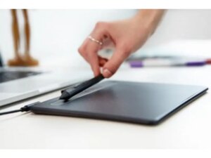 WACOM Intuos M Bluetooth CTL-6100WLK-N