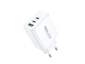 REMAX Strujni Fast punjač Kiddy 1xUSB 3.0 + 2xUSB-C 20W RP-U123, beli