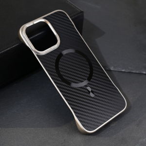 Torbica Magsafe Carbon za iPhone 16 Pro Max 6.9 crna