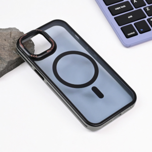 Torbica Magsafe Trendy za iPhone 15 6.1 crna