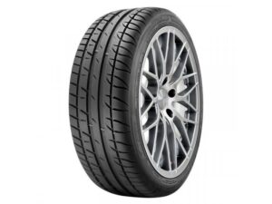 TAURUS 175/55R15 77H High Performance