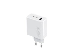 Maxlife MAXLIFE punjač za telefon od 45W sa dva USB-C i jednim USB-A ulazom WHITE