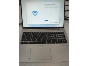 HP EliteBook 860 G11 (Silver) WUXGA IPS, Ultra 7 155U, 16GB, 512GB SSD, SC, Win 11 Pro (970S9ET) OUTLET