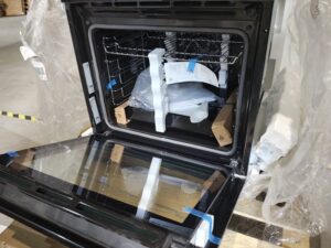 BEKO BBIE 17300 BMP Ugradna rerna OUTLET BEKO BBIE 17300 BMP Ugradna rerna OUTLET