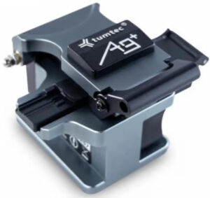 A9+ kliver sa korpicom za otpatke (Rezac optickih vlakana)