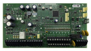 PARADOX SP7000+, Alarmna centrala PCB