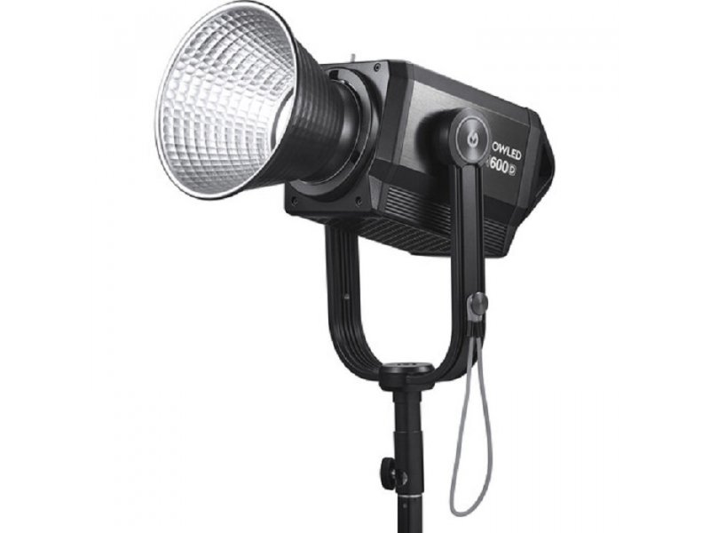 GODOX LED reflektor M600D