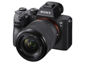 SONY Alpha a7 M3 (Crna) ILCE-7M3KB (sa 28-70mm) SONY Alpha a7 M3 (Crna) ILCE-7M3KB (sa 28-70mm)