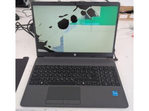 HP 250R G9 (Dark ash silver) Full HD, i3-1315U, 8GB, 512GB SSD, GLAN (B39VJAT) OUTLET