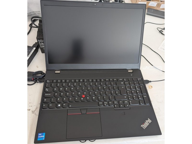 LENOVO ThinkPad P15v Gen 3 (Black) FHD IPS, i7-12700H, 32GB, 1TB SSD , Win 11 Pro (21D9S06L00/1TB) OUTLET
