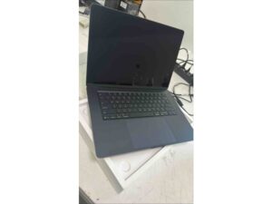 APPLE MacBook Air 15 (Midnight) M4, 16GB, 256GB SSD (mw1l3ze/a) OUTLET