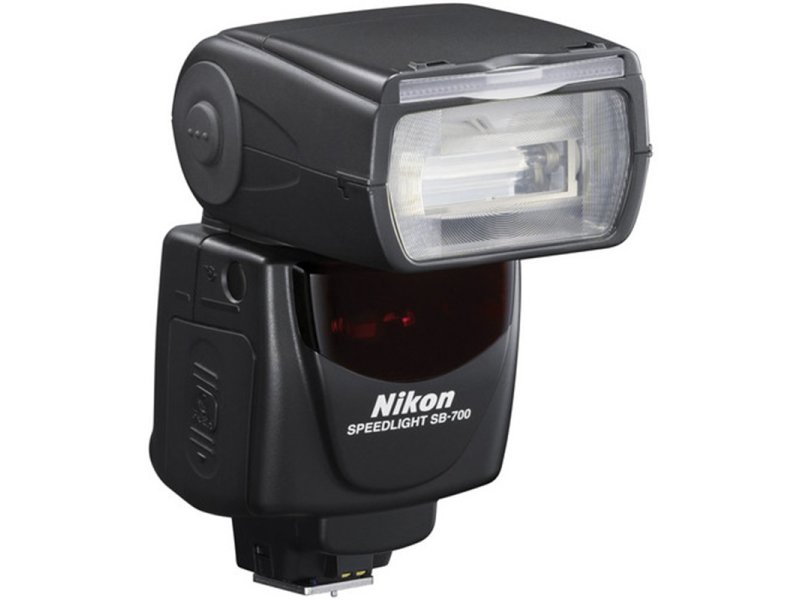 NIKON Blic SB-700