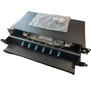 Optički patch panel sa 12 konektora LC/UPC sa kliznim mehanizmom 1 U Optički patch panel sa 12 konektora LC/UPC sa kliznim mehanizmom 1 U