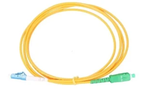 Optièki patchcord kabl SC/APC-LC/PC SM simplex 5m 652D 3mm