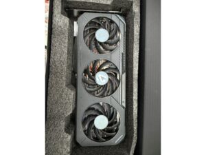 GIGABYTE Radeon RX 9060 XT GAMING OC 16G GDDR6 GV-R9060XTGAMING OC-16GD OUTLET