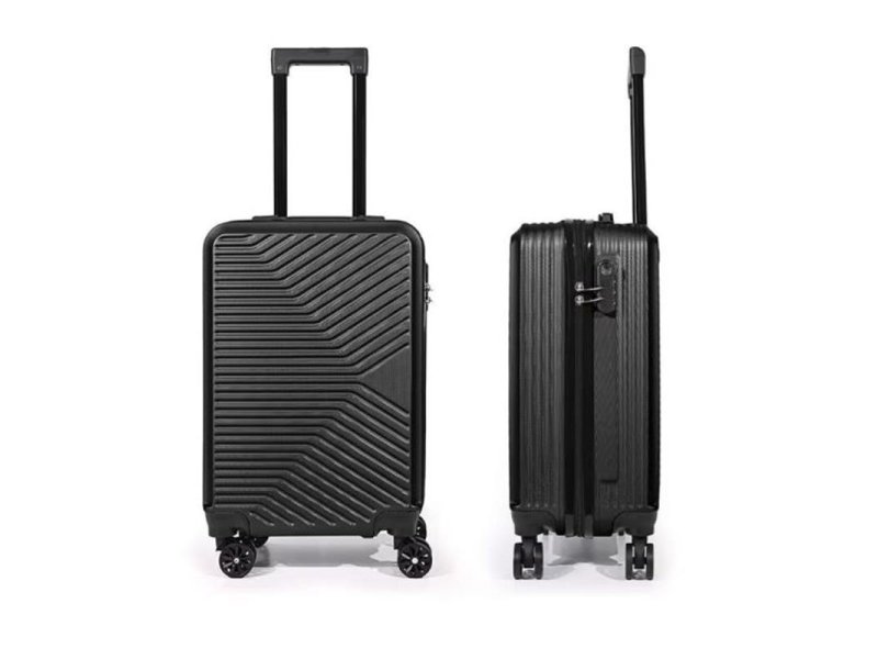 Cabin Pro Kofer tvrdi 55cm crne boje
